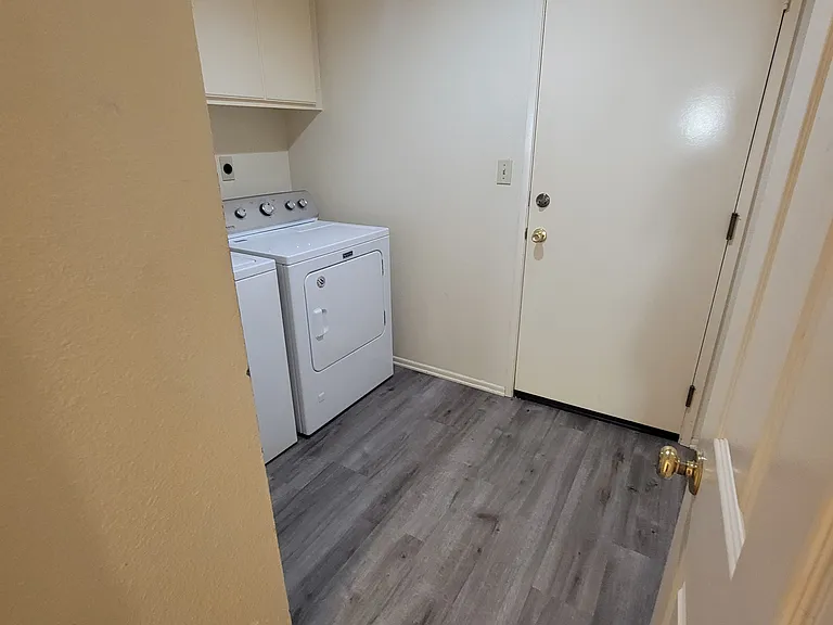 8040 Los Sabalos St — Photo 11