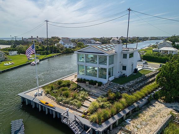 Full canal view