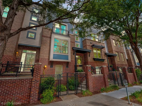 201 Grand Ave Unit 109, Des Moines, IA 50309