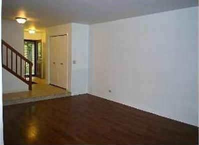 4th image of 34 Princess Ct