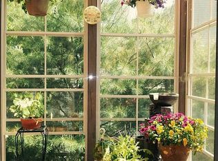 11 Cedarwood Rd, Woburn, MA 01801