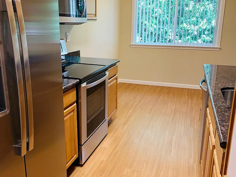 Pamela Drive Apartments — Photo 6