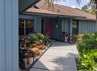 7874 SE Lexington Ave, Hobe Sound, FL 33455