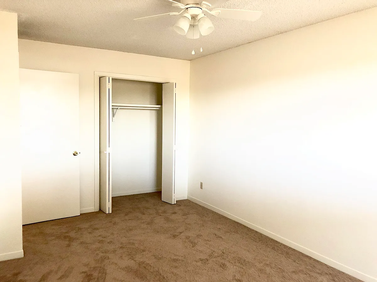 Building Photo - 7136 Orizaba Ave