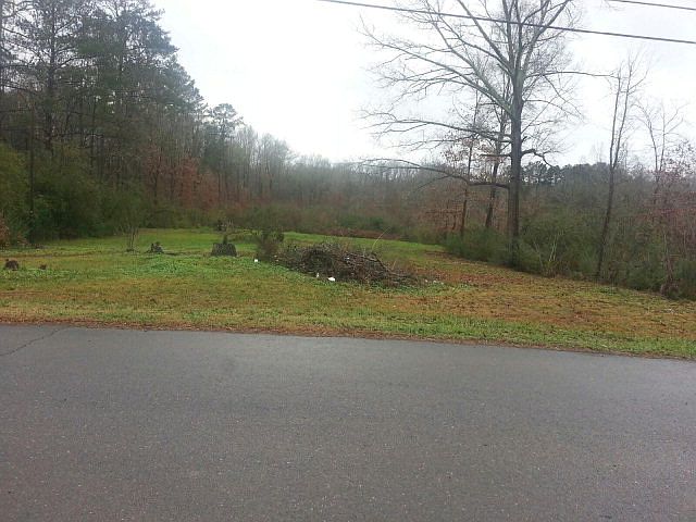 1st image of 245 Kinnett Dr