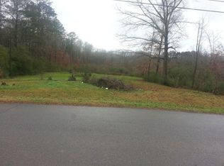 245 Kinnett Dr, Dalton, GA 30721