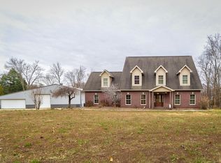 12368 Spurgeon Rd, Lynnville, IN 47619