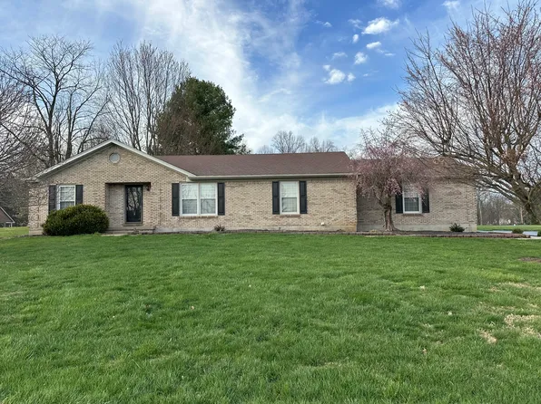 202 Fairview Cir, Bedford, KY 40006