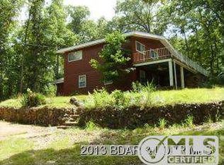 102 Thistle Rd, Lake Ozark, MO 65049