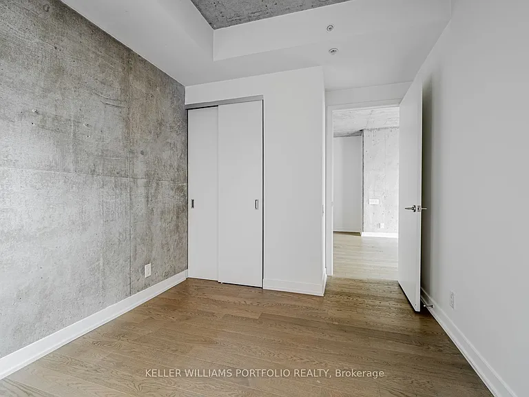 39 Brant St #726 — Photo 16