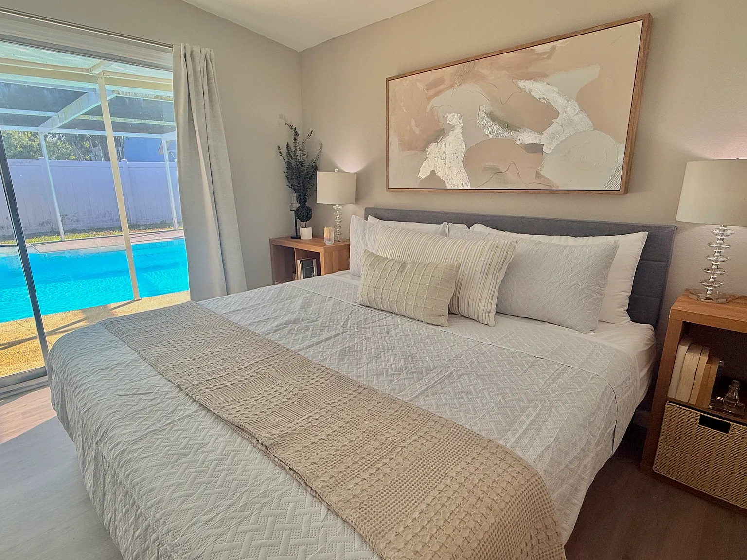 4 bed, 1812 sqft, $3,800 — Photo 3