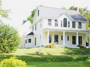 221 Lake Rd, Robbinston, ME 04671