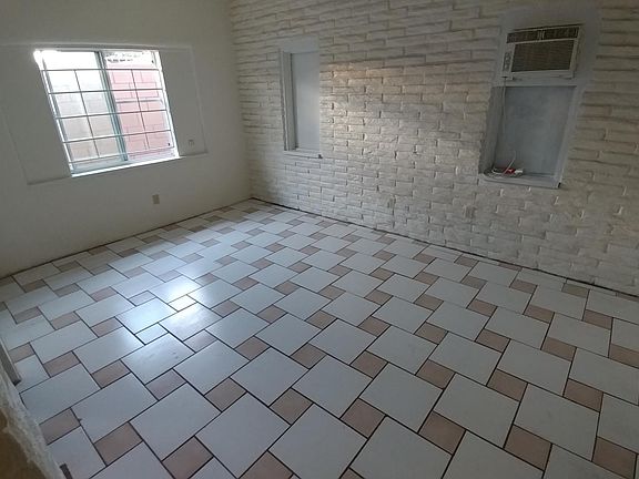3rd image of 668 N H St APT 6