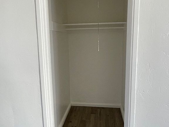 4th image of 1130 E Gurley St #13