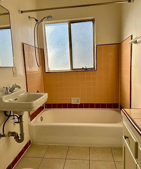 970 Elden Ave #6 — Photo 8
