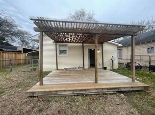 414 3rd St, Humble, TX 77338