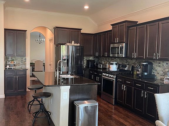 4th image of 20259 Aspenwilde Dr