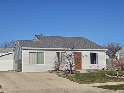 1353 Spring Valley Dr, Carol Stream, IL, 60188