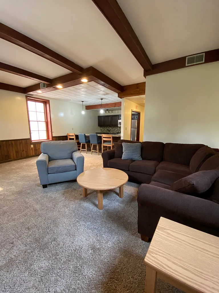 904 West 4th Street Apt. 1 - 1 — Photo 1