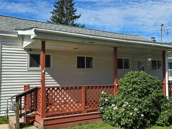 914 Spruce St, Elmira, NY 14904