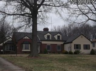 2458 Fifth, Youngstown, OH 44420