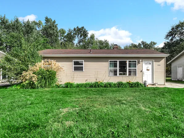 3529 Saint Joseph Pl, Hobart, IN 46342