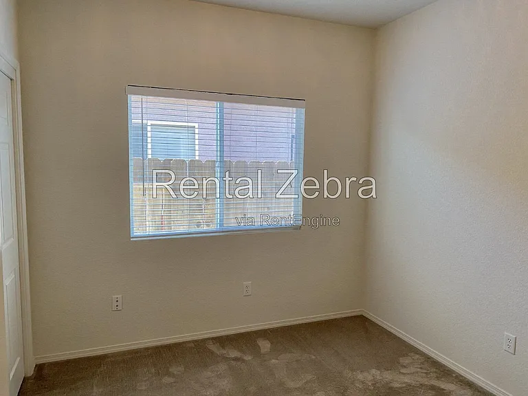 2645 Mira Ct — Photo 11