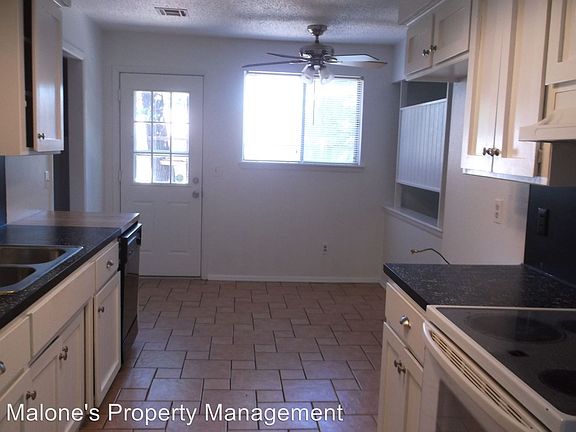 4th image of 3713 Chetwood Dr