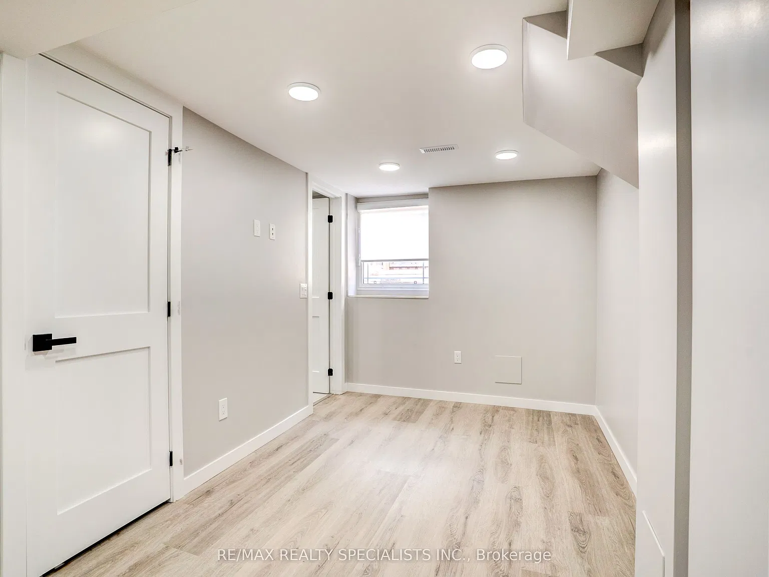 1 bed, $1,950 — Photo 4