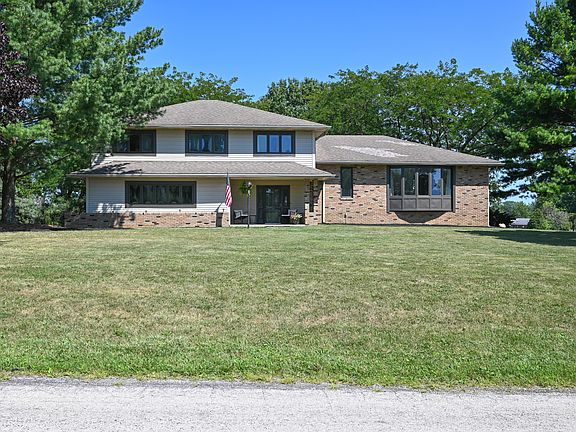 4th image of 2262 Holland Rd