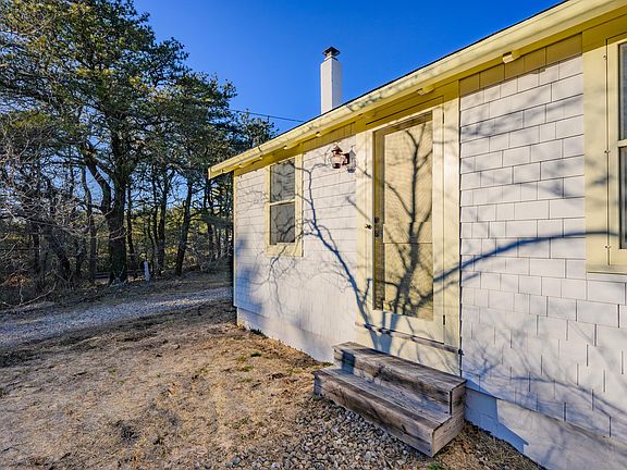 5th image of 11/13 Whitmanville Road