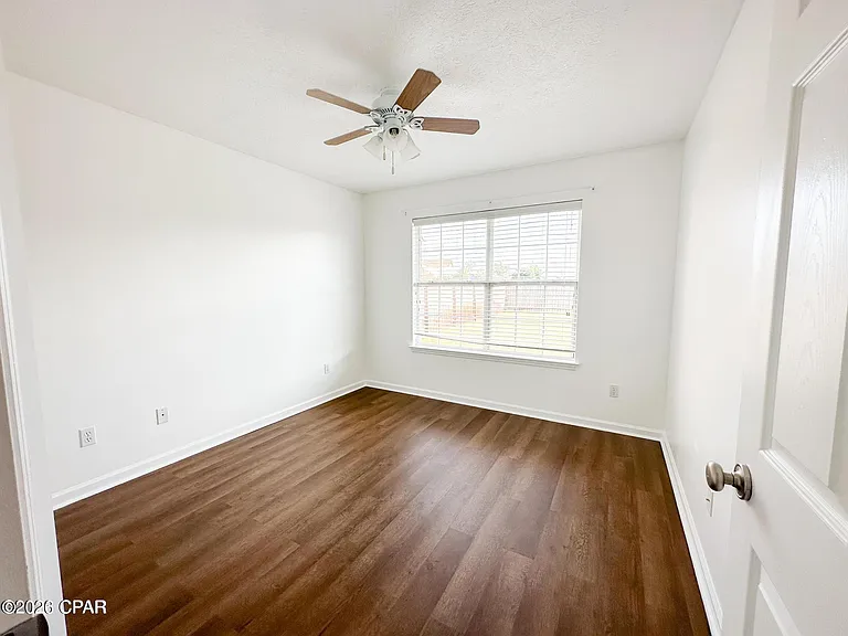 1814 Bowman Ln — Photo 35