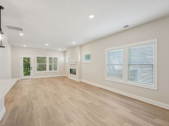 The Paisley floorplan with the Relaxed Transitional Collection interior package.
