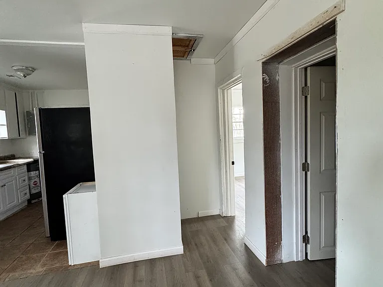 252 Barrett Bush Ln — Photo 4