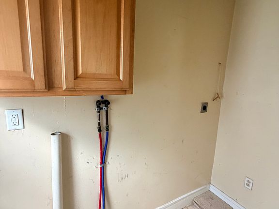 4th image of 436 Front St #1