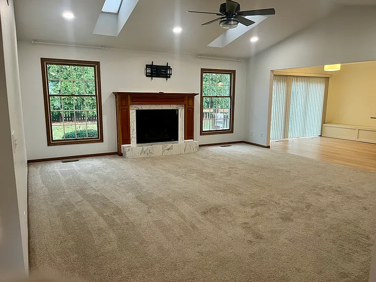 4984 Fox Ridge Rd — Photo 9