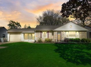 4932 W Jerelyn Pl, Milwaukee, WI