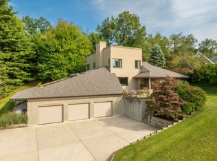 1927 N Country Ln, Michigan City, IN 46360