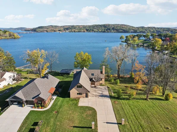 125 Lu Foster Ln, Merrimac, WI 53561