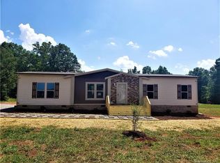 5300 Startown Rd, Newton, NC 28658