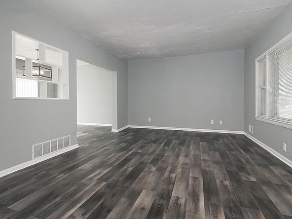 5th image of 4953 E 84th St