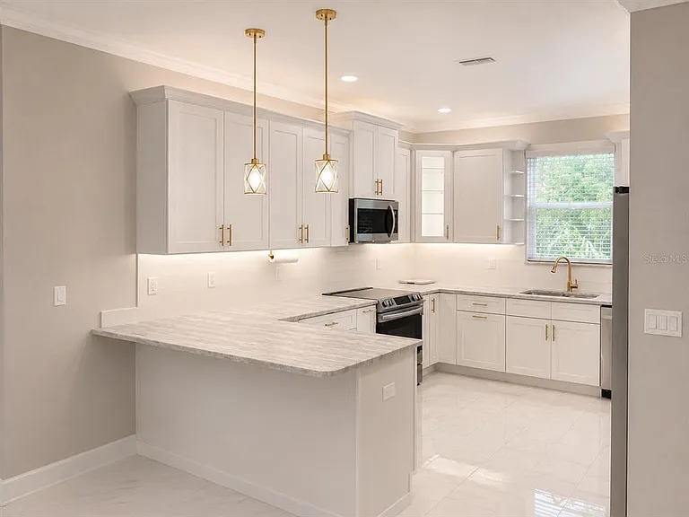 3834 Charter Rd — Photo 17