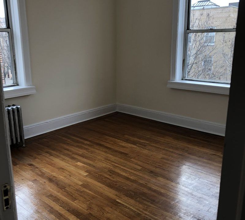 1st image of 5104 Skillman Ave APT B5
