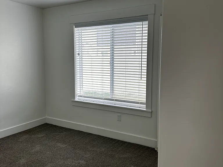 1224 W 240 S — Photo 11