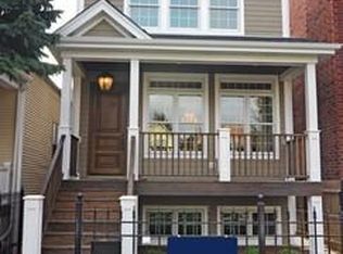 1937 W Wolfram St, Chicago, IL 60657