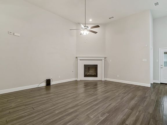 5th image of 1505 Millerbird Way