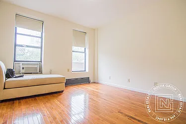 Rented by Nolita Group