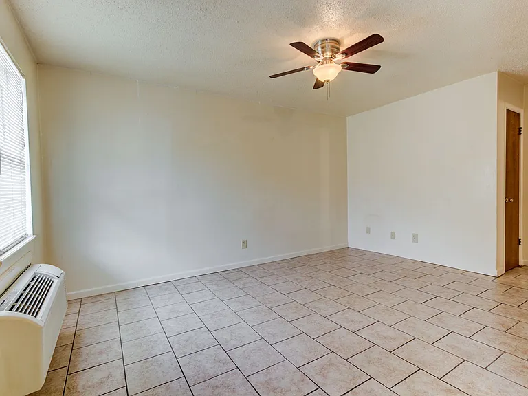 The View Apartment — Photo 20