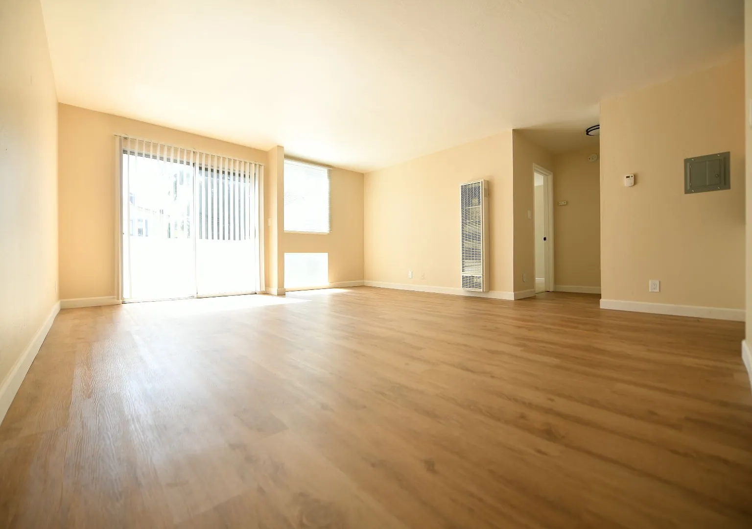 2418 Dwight Way — Photo 4