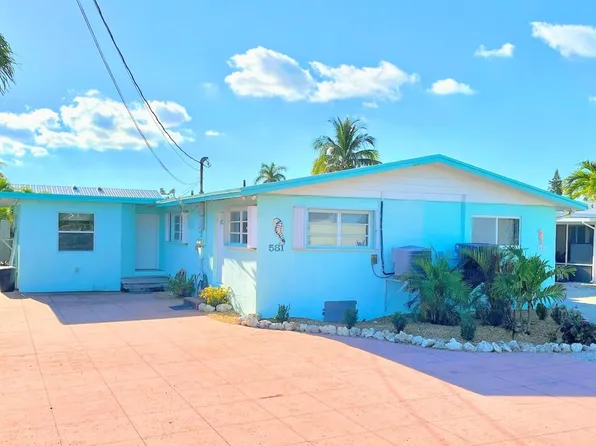 581 8th St, Key Colony Beach, FL 33051